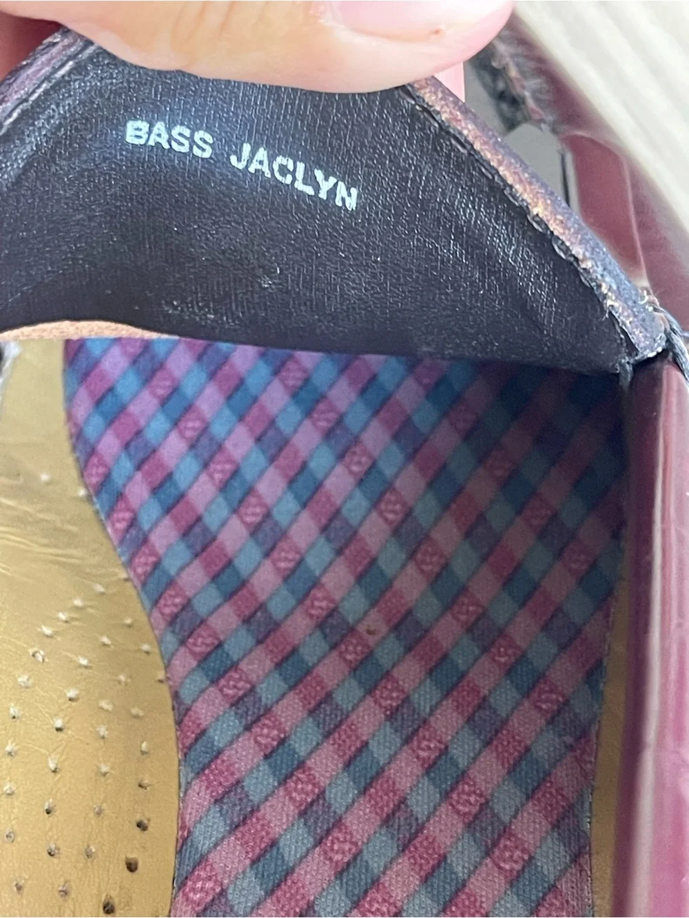 G.H. Bass & Co. Burgundy Tassel Kiltie Loafers